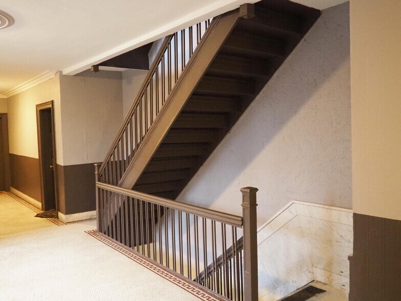 More Photos Of 25 Sherman Ave, Staten Island Apartments For Sale