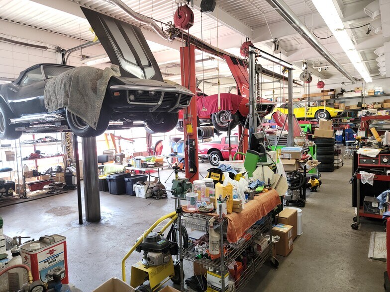 More Photos Of 2330 S Dort Hwy, Flint General Retail For Sale