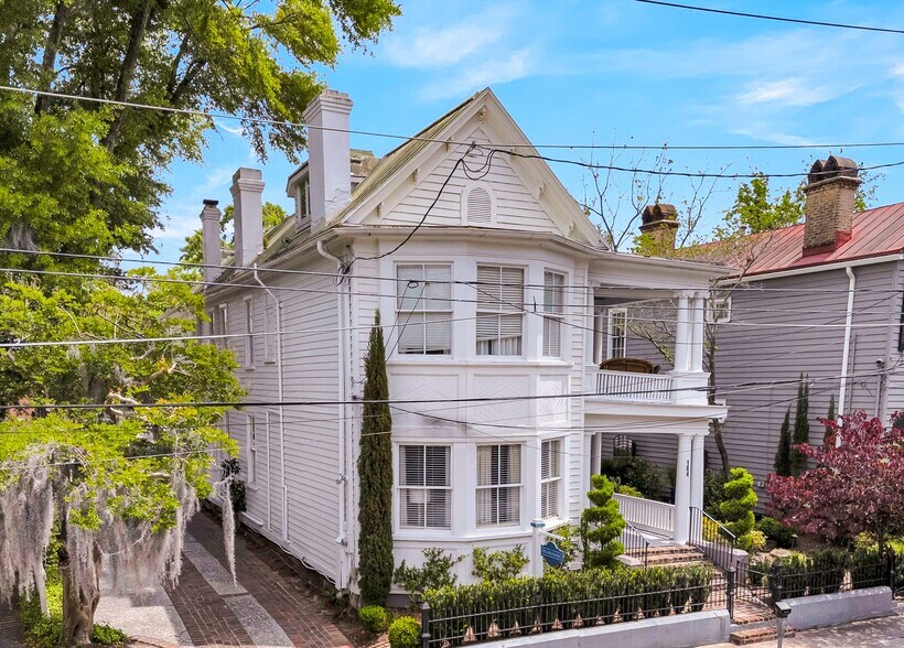 More Photos Of 184 Ashley Ave, Charleston Specialty For Sale