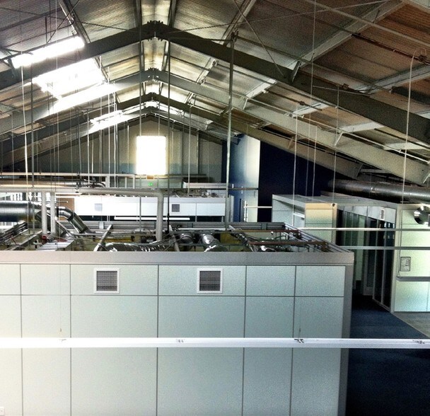 More Photos Of 2919 7th St, Berkeley Research And Development For Lease