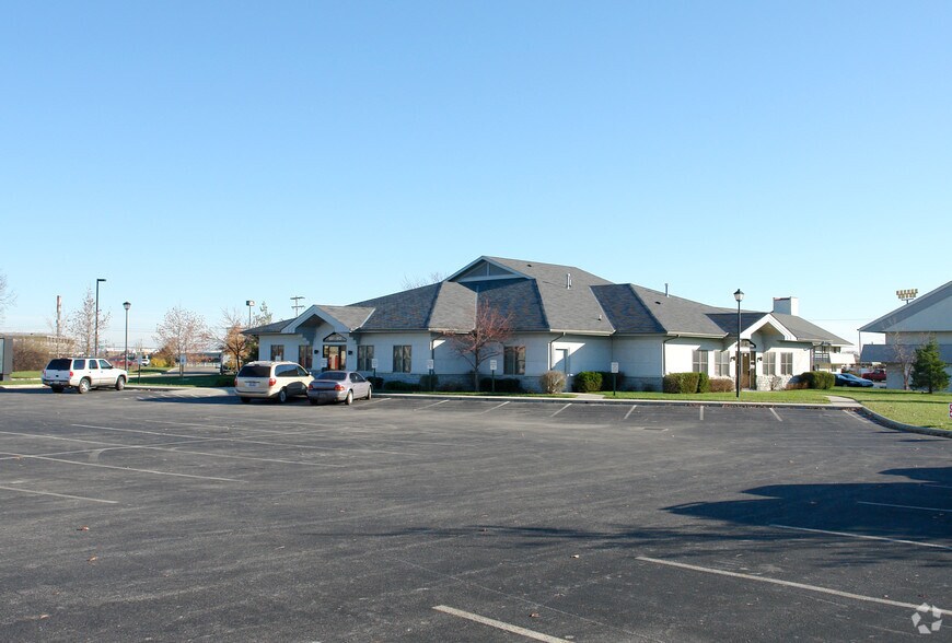 Primary Photo Of 1897-1905 Ohio Dr, Grove City Medical For Lease