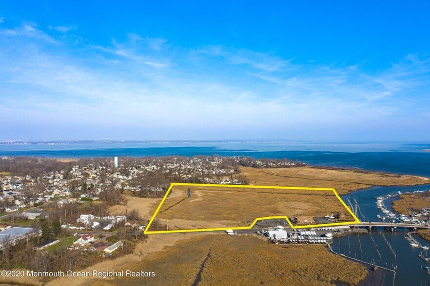 More Photos Of 520 Amboy, Keyport Marina For Sale