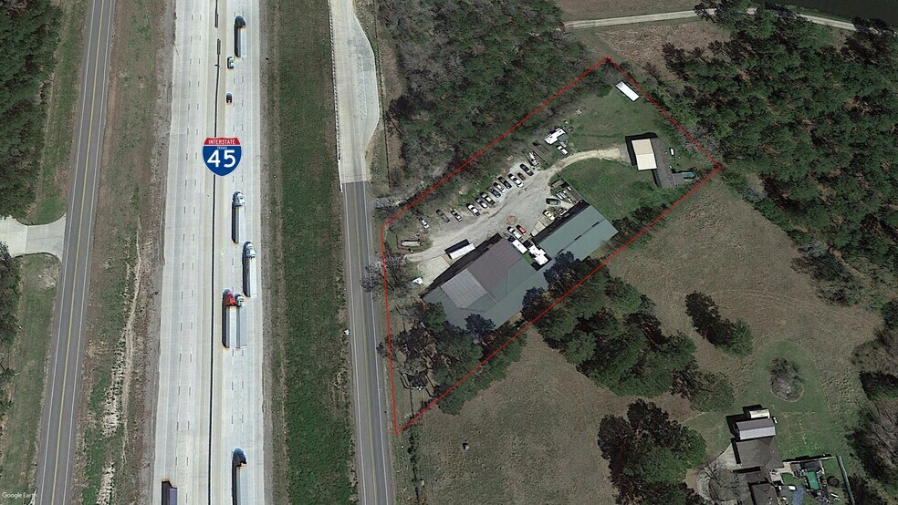 More Photos Of 2745 Interstate 45 S, New Waverly Manufacturing For Sale