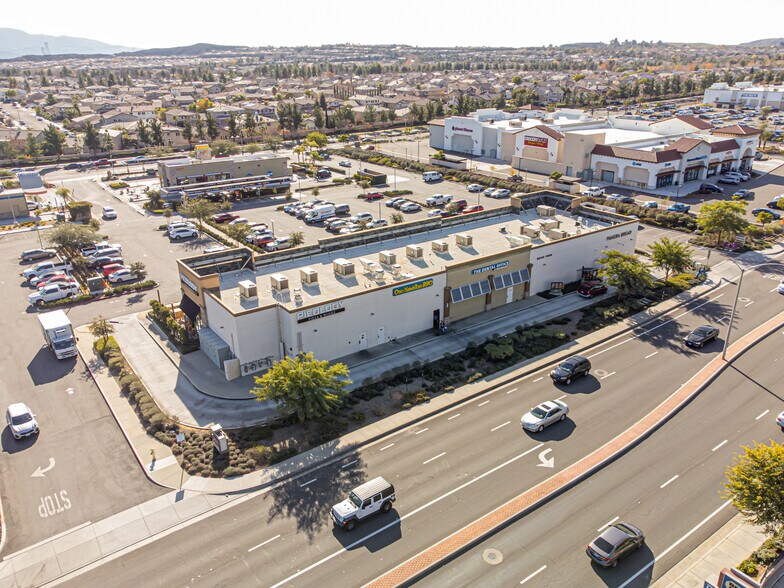 More Photos Of 1620 E 1st St, Beaumont General Retail For Sale