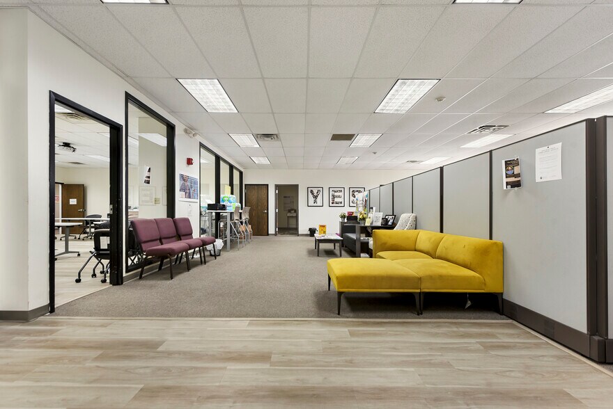 More Photos Of Corner of N Sheridan & Broad Street, Pittsburgh Office For Sale
