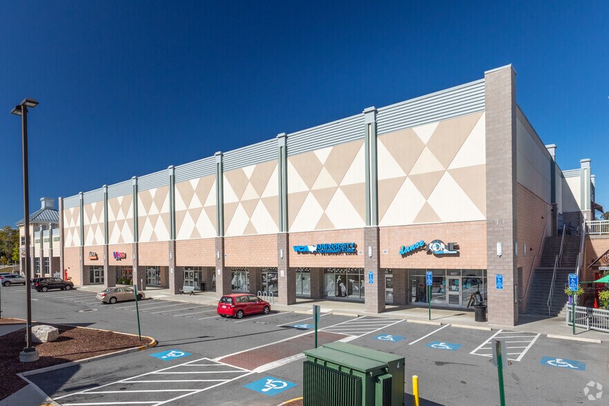 More Photos Of 10653-10691 Braddock Rd, Fairfax Unknown For Lease