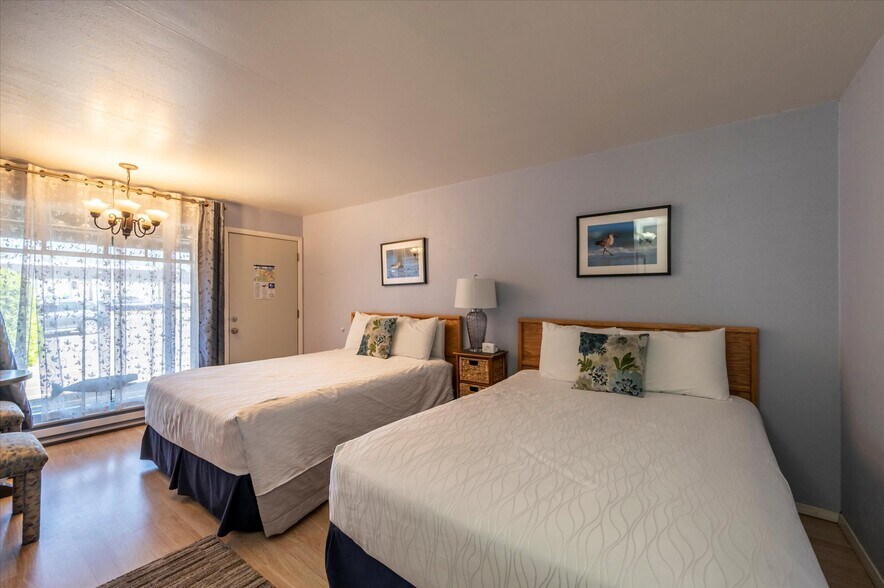 More Photos Of 940 Oregon Ave SE, Bandon Hospitality For Sale