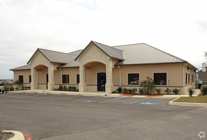 More Photos Of 20742 Stone Oak Pky, San Antonio Office For Lease