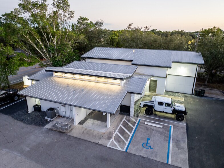 More Photos Of 3616 Broadway Ave, Fort Myers Medical For Sale