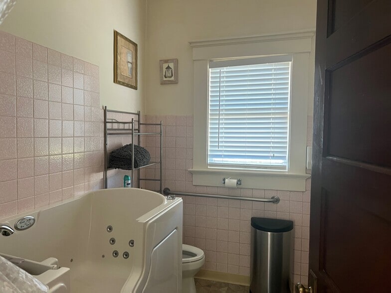 More Photos Of 753 Jefferson St, Napa Office For Sale