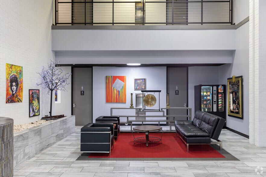 More Photos Of 5700 NW Central Dr, Houston Office For Lease