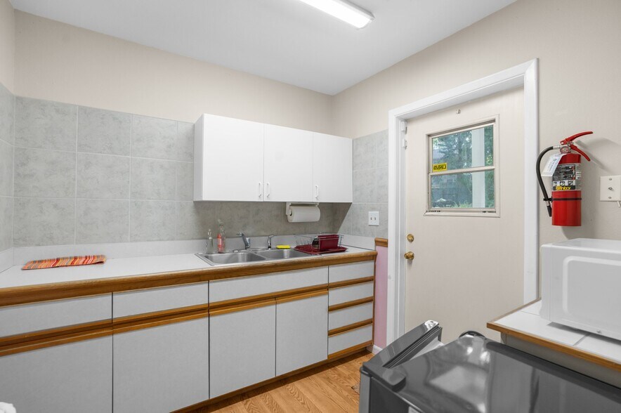 More Photos Of 309 S Main St, Brooksville Specialty For Sale