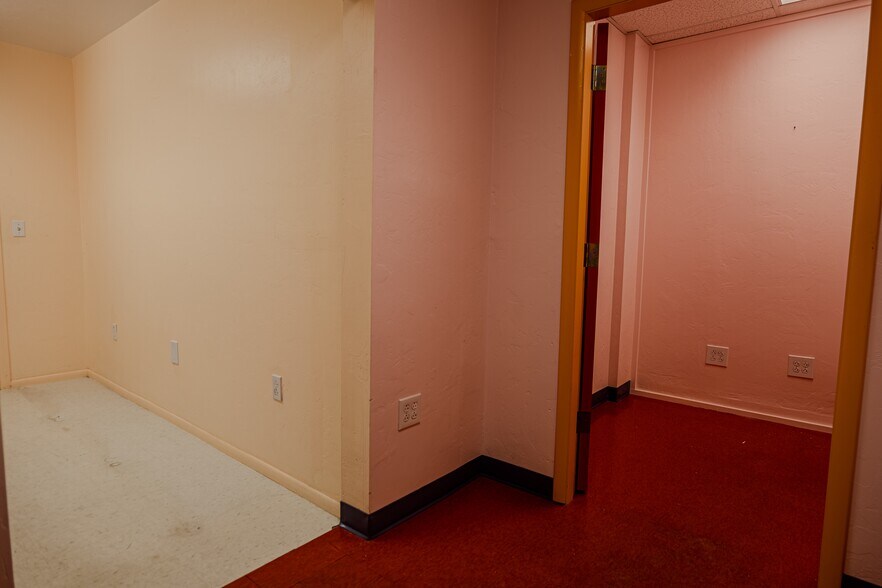 More Photos Of 919 N Stone Ave, Tucson Apartments For Lease