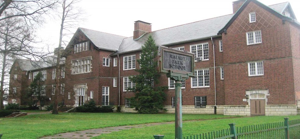 Primary Photo Of 5814 Thekla Ave, Saint Louis Specialty For Sale