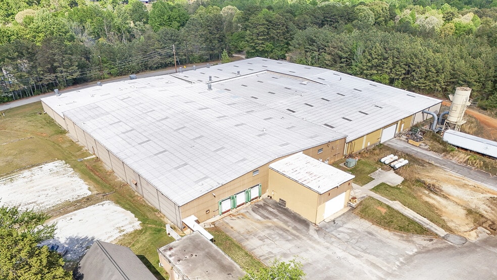 Primary Photo Of 342 Collier Rd, Toccoa Warehouse For Sale