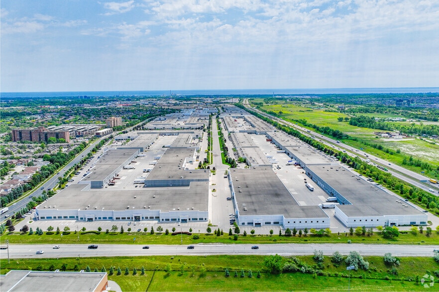 More Photos Of 4181 Sladeview Cres, Mississauga Unknown For Lease