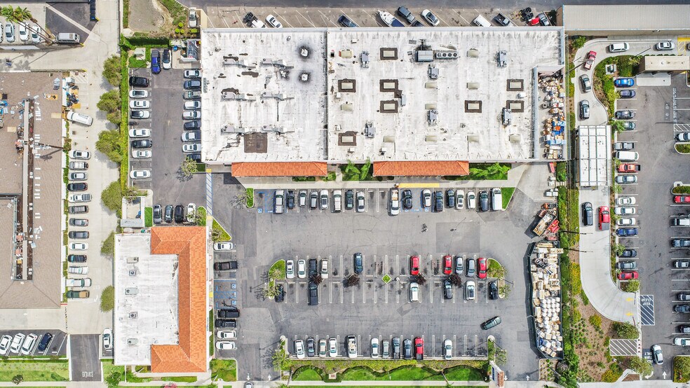 More Photos Of 21600-21602 S Vermont Ave, Torrance Unknown For Lease