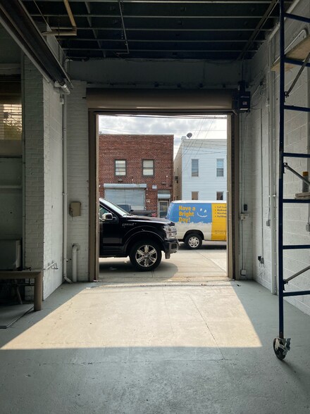 More Photos Of 36-44 13th St, Long Island City Light Distribution For Lease