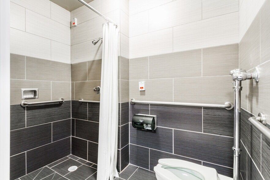 More Photos Of 5314 Dashwood Dr, Houston Hospital For Lease