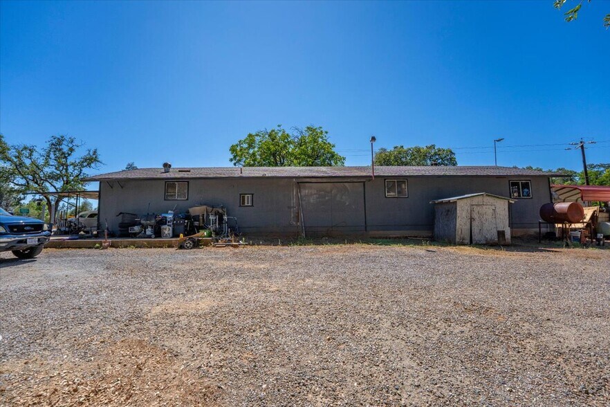 More Photos Of 12759 Newtown Rd, Redding Warehouse For Sale