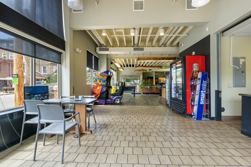 More Photos Of 7909 High School Rd, Elkins Park Restaurant For Sale