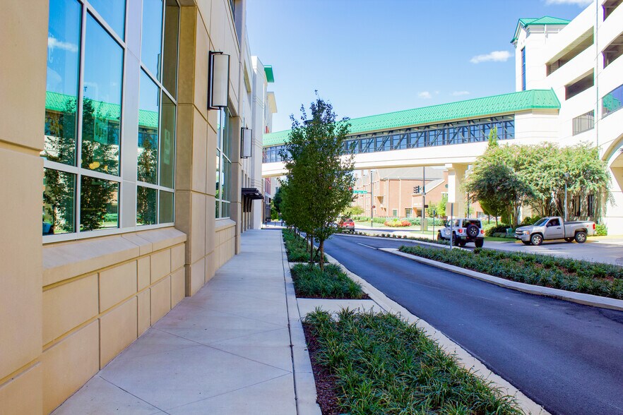 More Photos Of 205 Saint Clair Ave SW, Huntsville Healthcare For Lease