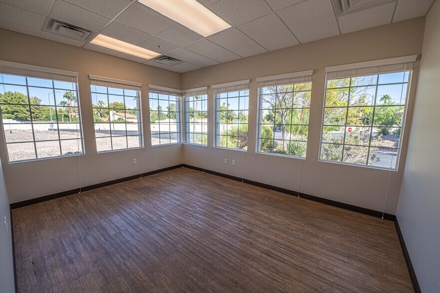 More Photos Of 7375 S Pecos Rd, Las Vegas Office For Lease