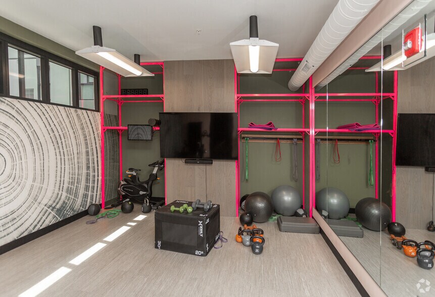 More Photos Of 111 S Salisbury St, West Lafayette Apartments For Lease