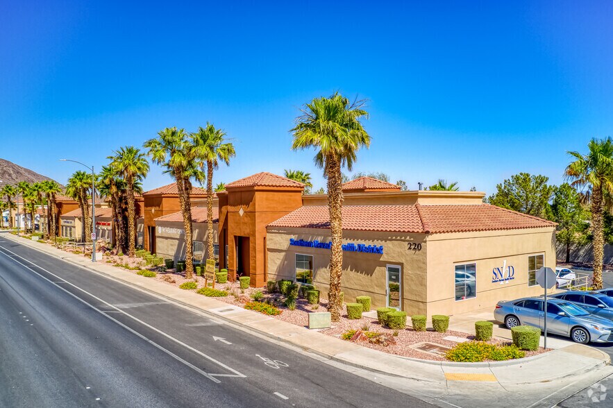 More Photos Of 220 E Horizon Dr, Henderson Medical For Lease