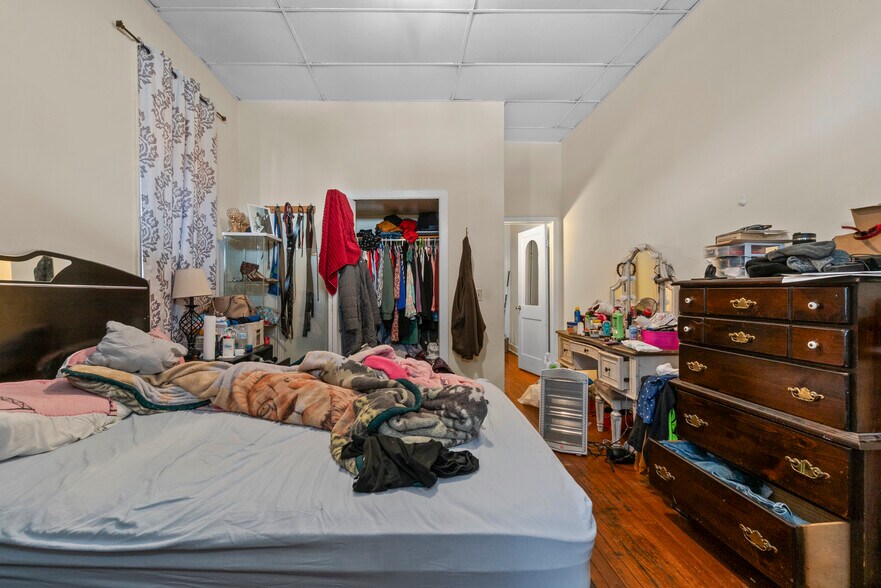 More Photos Of , Baltimore Multifamily For Sale