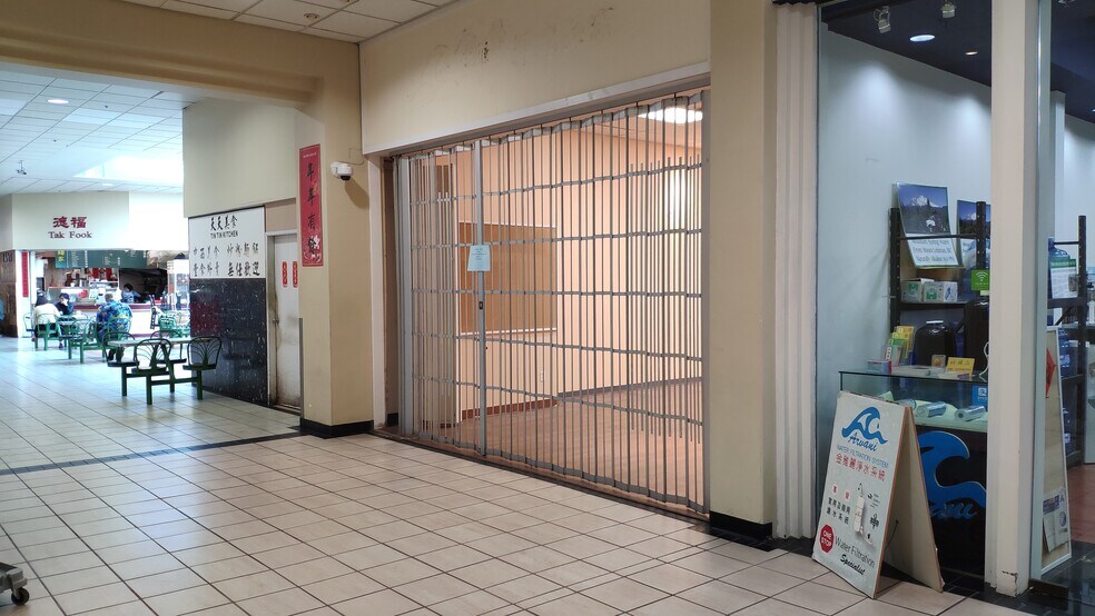 More Photos Of 4380 No. 3 Rd, Richmond Storefront For Sale