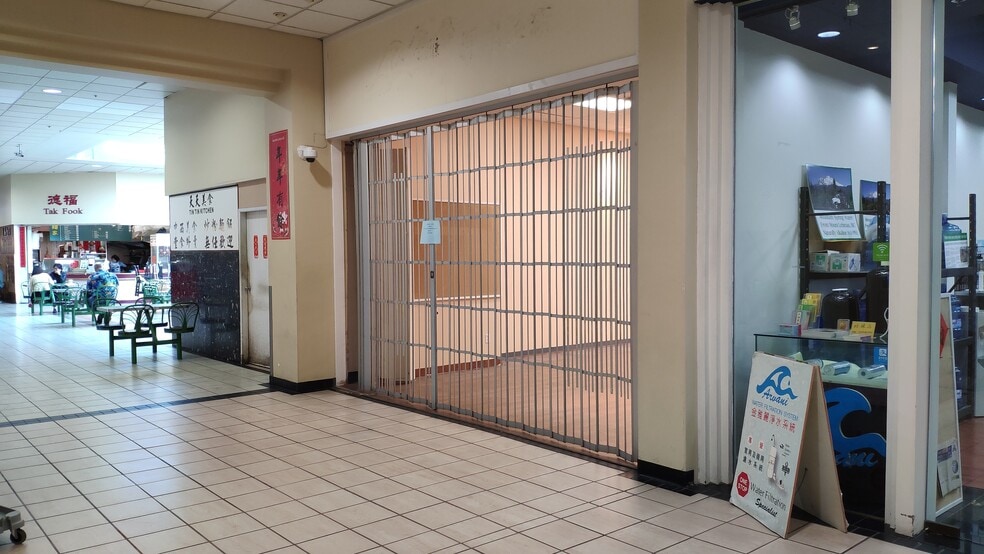 More Photos Of 4380 No. 3 Rd, Richmond Storefront For Lease