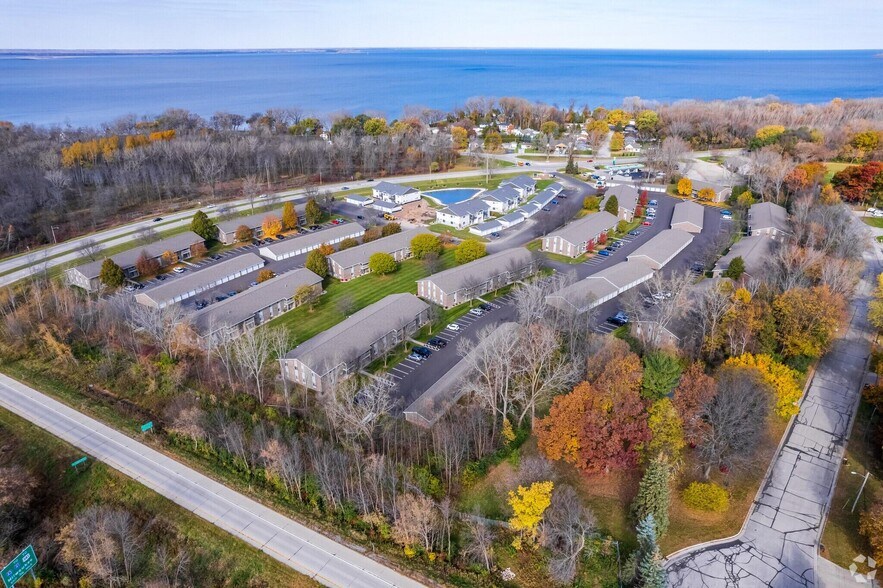 More Photos Of 7112 NY-104, Oswego Apartments For Sale