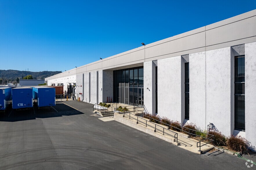 More Photos Of 505 S 7th Ave, City Of Industry Warehouse For Lease