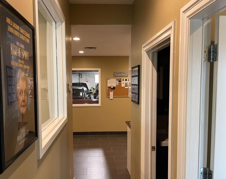 More Photos Of 49 Fima Cres, Toronto Warehouse For Sale