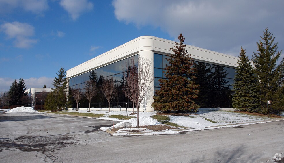 More Photos Of 31700 Middlebelt Rd, Farmington Hills Office For Lease