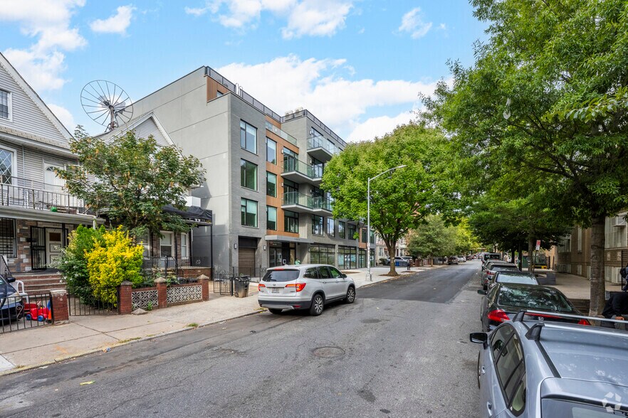 More Photos Of 1054 41st St, Brooklyn Apartments For Lease
