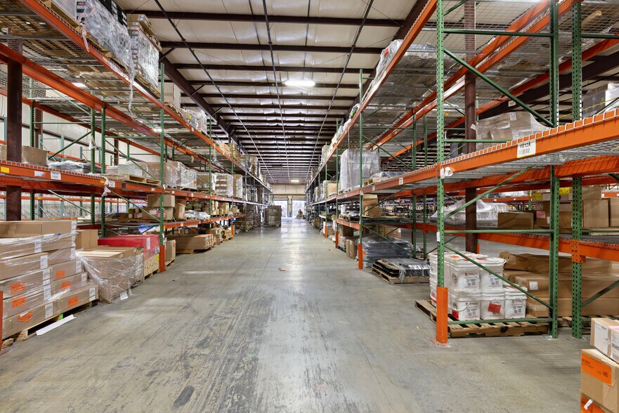 More Photos Of 1611 Otis Way, Florence Distribution For Sale