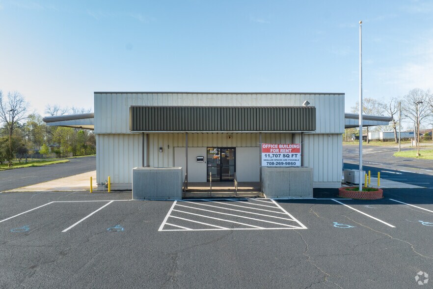 More Photos Of 3200 W Meighan Blvd, Gadsden Medical For Lease