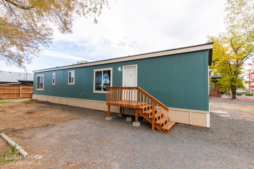 More Photos Of 215 NW Canal Blvd, Redmond Manufactured Housing Mobile Home Park For Sale