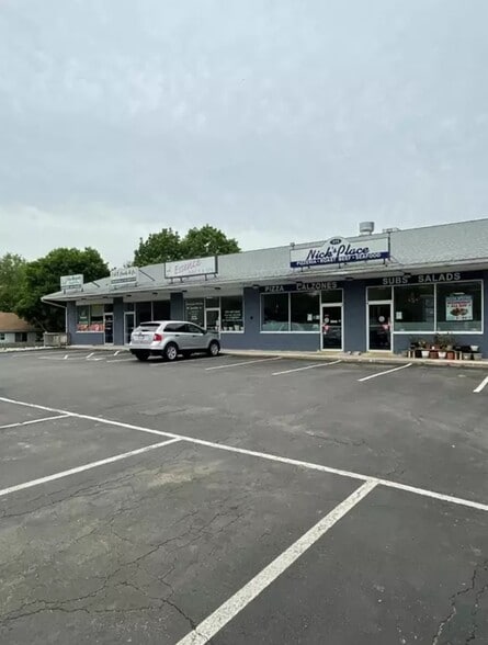 More Photos Of 111 Lafayette Rd, Salisbury Storefront For Lease