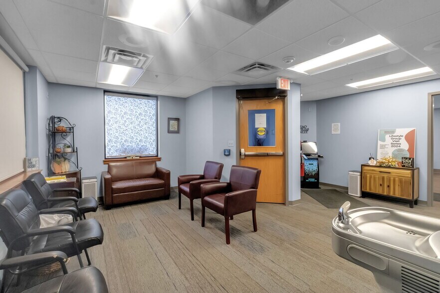 More Photos Of 2355 Union Rd, Cheektowaga Medical For Lease