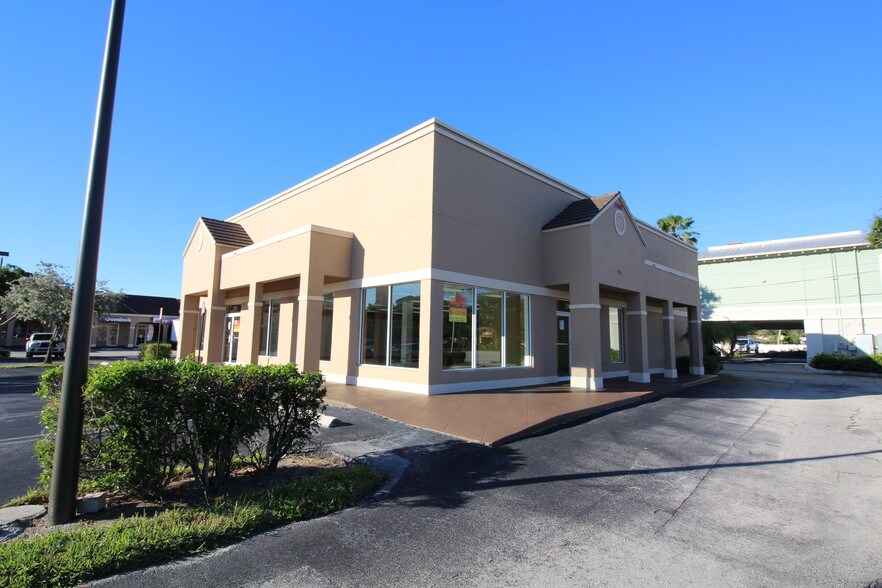 More Photos Of 2532-2592 W Indiantown Rd, Jupiter Unknown For Lease