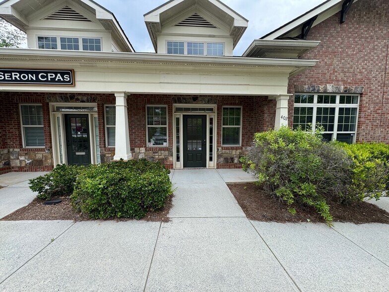More Photos Of 1110 Satellite Blvd, Suwanee Office For Sale
