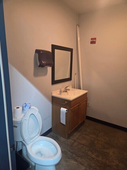 More Photos Of 22 Robert Bonazzoli Ave, Hudson Land For Lease