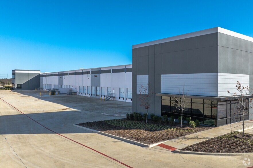 Primary Photo Of 1500 N Mayhill Rd, Denton Manufacturing For Lease