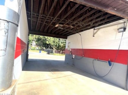 More Photos Of 1700 Pennsylvania Ave, East Liverpool Carwash For Sale