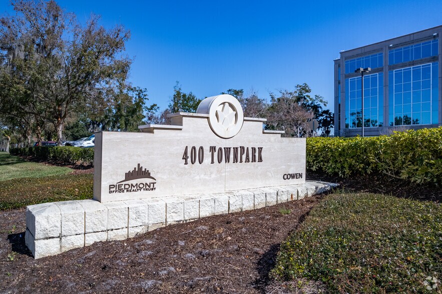 More Photos Of 400 Colonial Center Pky, Lake Mary Office For Lease