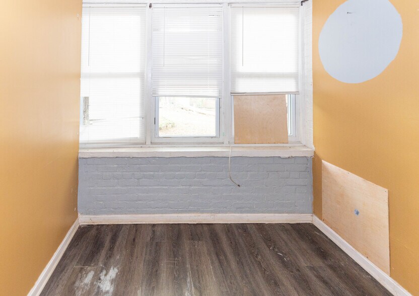 More Photos Of 3210-3212 Walbrook Ave, Baltimore Apartments For Sale