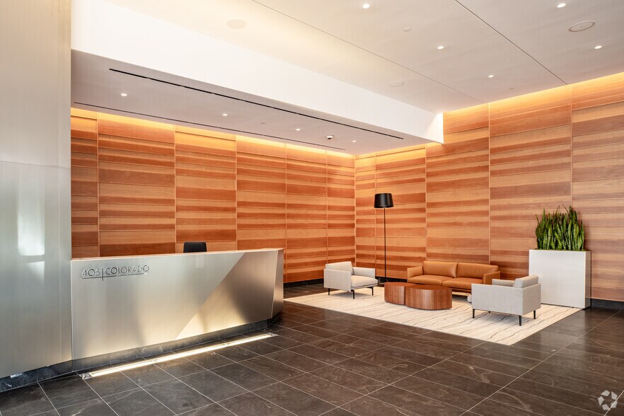 More Photos Of 405 Colorado St, Austin Office For Lease